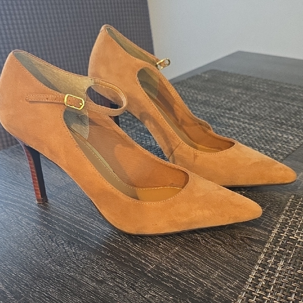 Ralph Lauren Tan Suede Heels